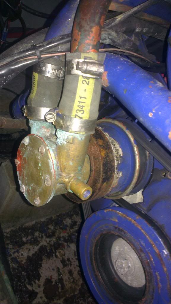 How easy is it to remove a Jabsco raw water pump? YBW Forum